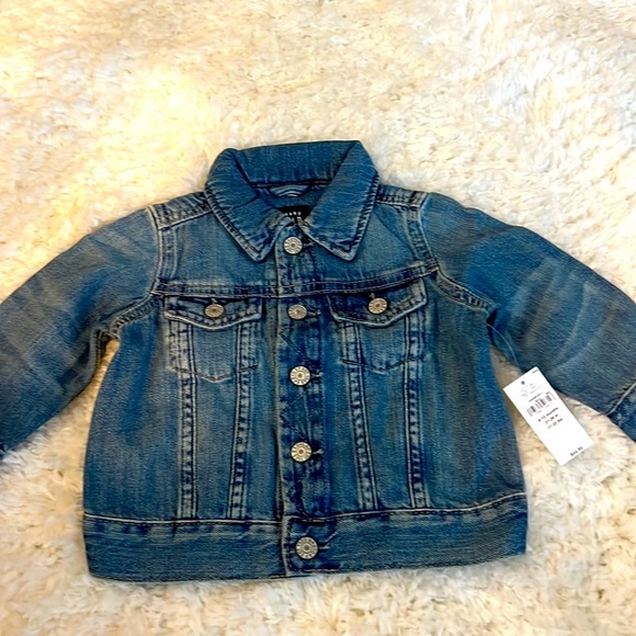 BabyGap jean jacket, new size 6–12 M - Picture 1 of 3